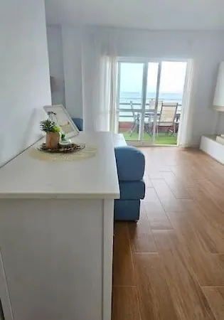 La Proa Sunrise Apartment *